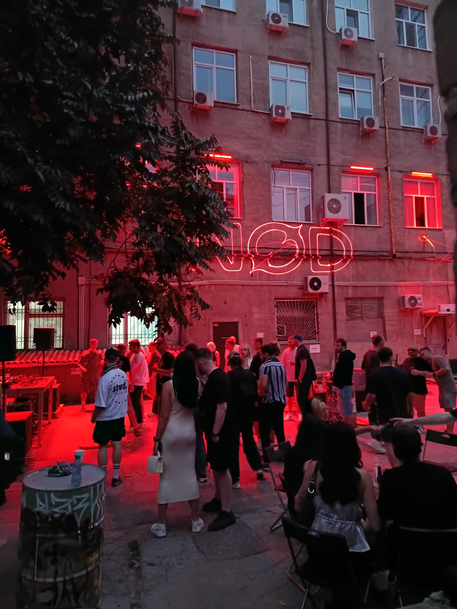 Red-lit crowd at NOD in Chisinau later the same night